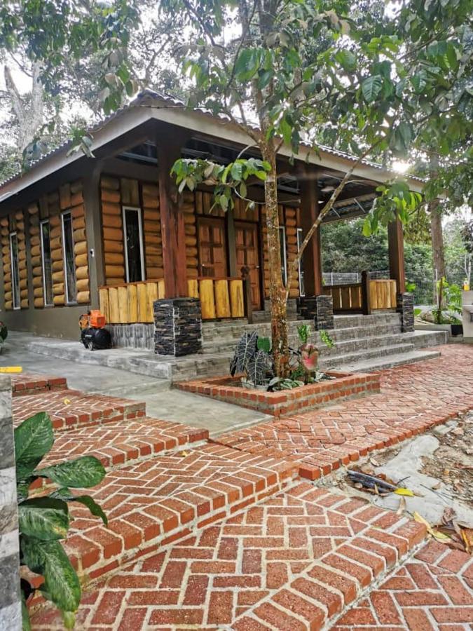 Homestay Dusun Ana Balun Слим Ривер Экстерьер фото