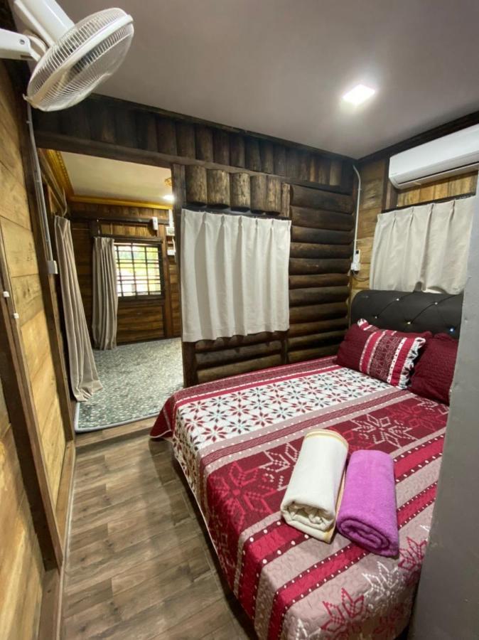 Homestay Dusun Ana Balun Слим Ривер Экстерьер фото